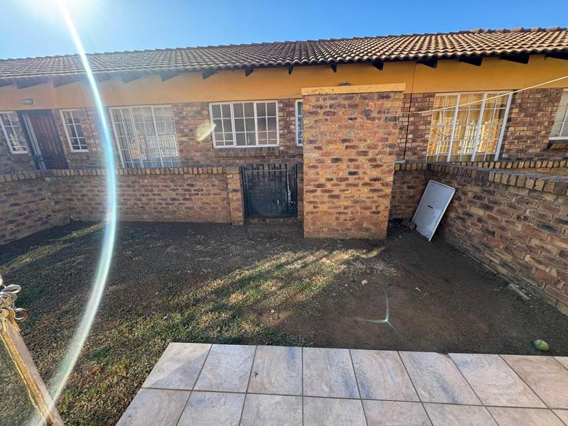 2 Bedroom Property for Sale in Sasolburg Free State